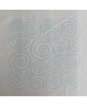 Pannello Sashiko "Element" Bianco sporco con 6 motivi sashiko quadrati e una striscia di libellule