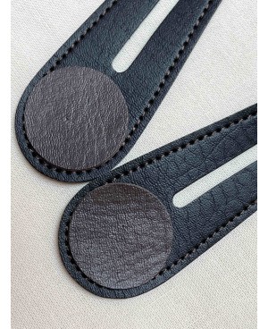 Bag handles with split shanks fasteners from Inazuma