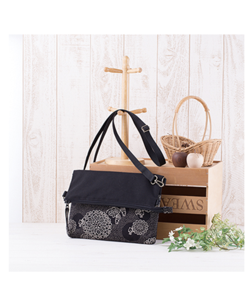 Sac Bandoulière Kit Takumi Chrysanthème et Porcelets Indigo