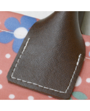 Sew on bag handles made of synthetic leather can be machine sewn and are very strong