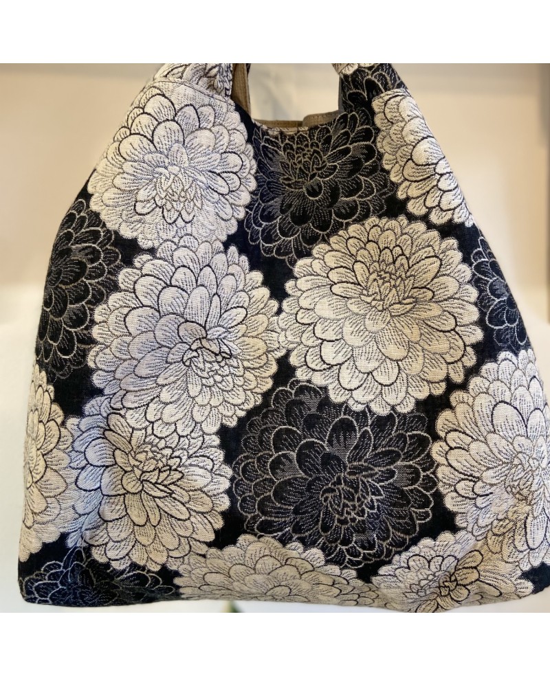 Loren bag pattern with jacquard fabric from Kobayashi in Japan Loren bag pattern with jacquard fabric from Kobayashi in Japan