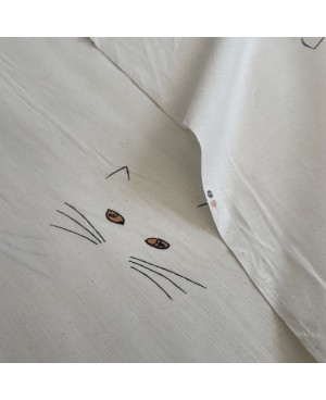 Teste di gatto bianche Takumi in cotone serigrafato