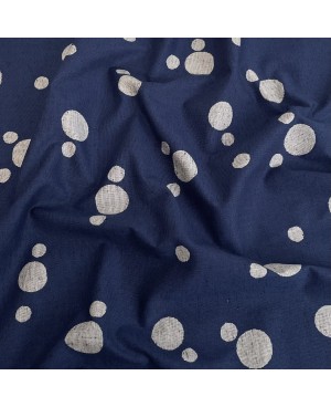 Algodón serigrafiado Takumi con grandes lunares azules/grises